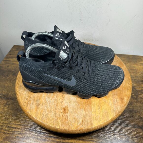 Nike Air Vapormax Flyknit 3 Triple Black Shoe Men's Size 10.5 AJ6900-004